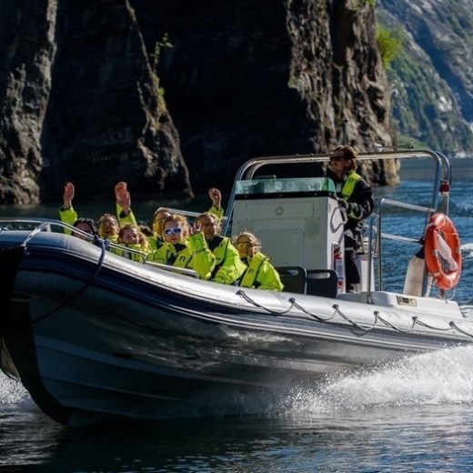 a small boat in a body of water