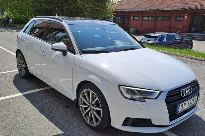 a car parked in a parking lot